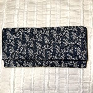 Auth Dior Navy Logo Canvas Flap Wallet